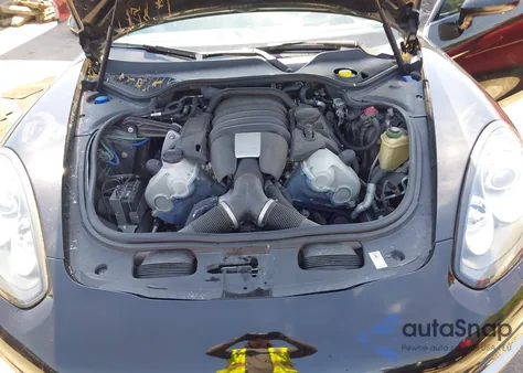 2014 Porsche Panamera 4 из США, поврежденный, VIN WP0AA2A70EL009084